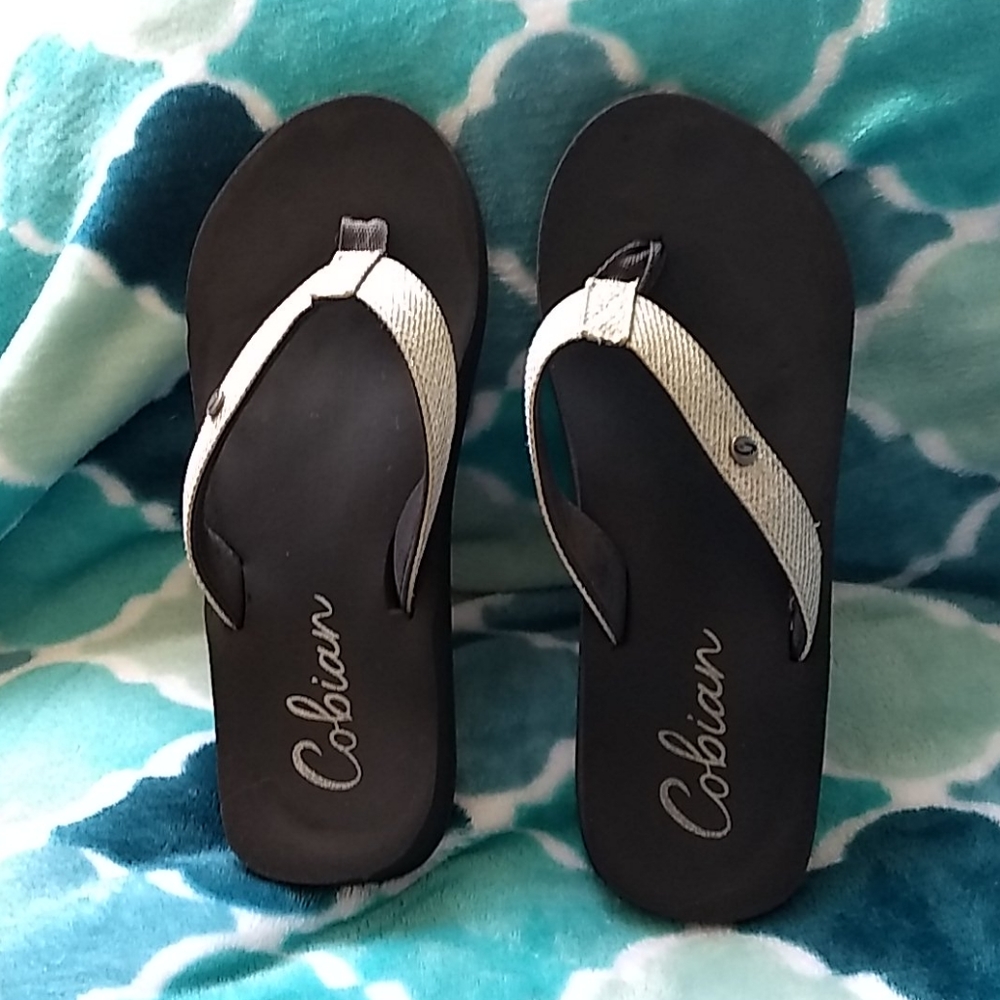 Cobian flip flops
